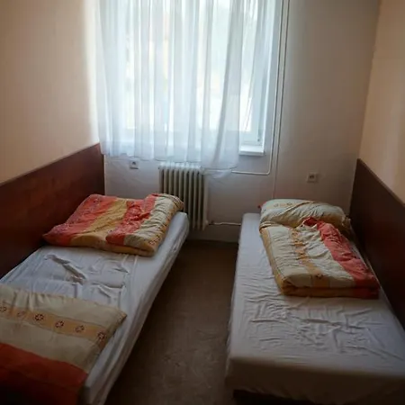 Ekonomický hotel Sporthotel Piestany Piest'any